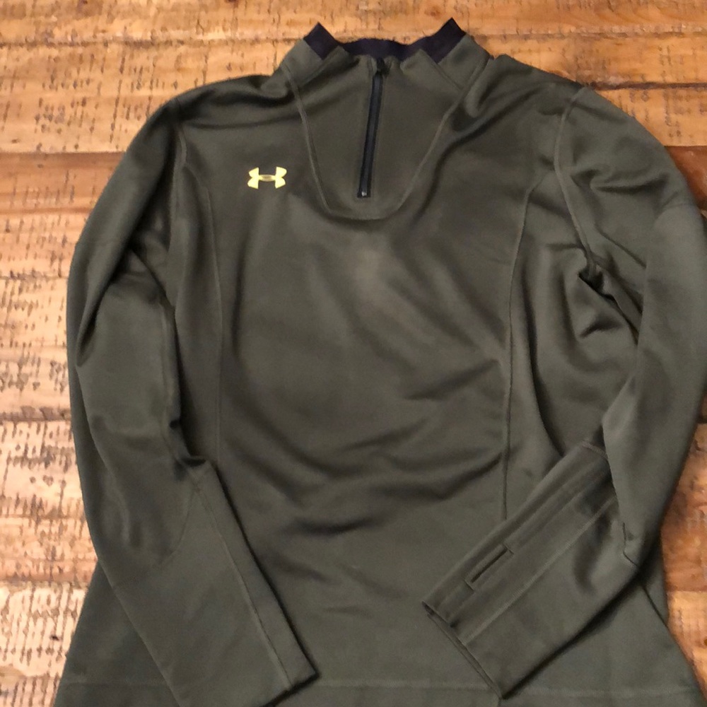 Reversible 1/4 Zip
